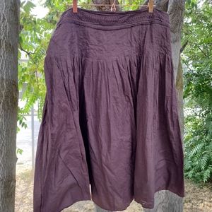 Brown 100% cotton pleated skirt